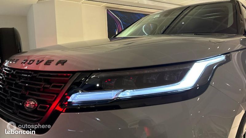 Land-Rover Range Rover Velar 2.0 P400e 404ch PHEV Dynamic HSE AWD BVA (image 17)