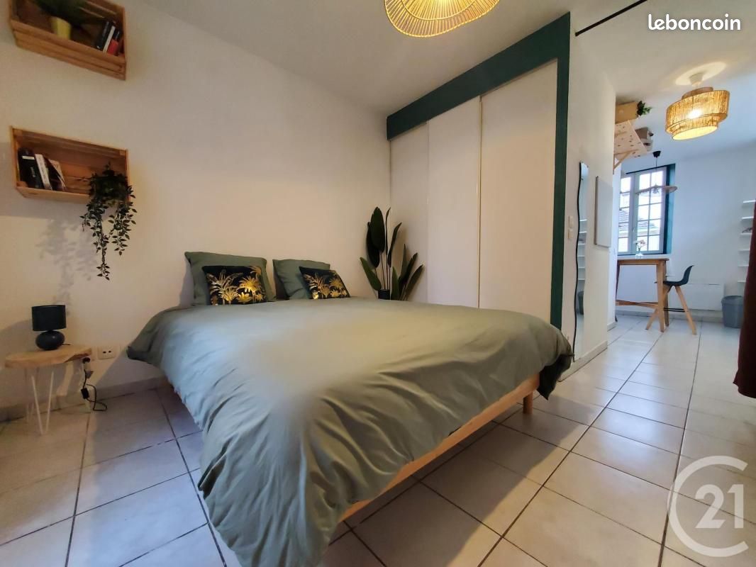 Appartement 1 pièce 23 m² · à Falaise · 23 m² · 370 €/mois