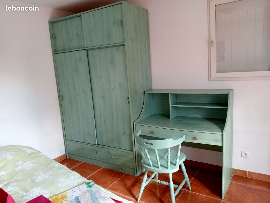 Ensemble armoire, bureau, chaise (image 1)