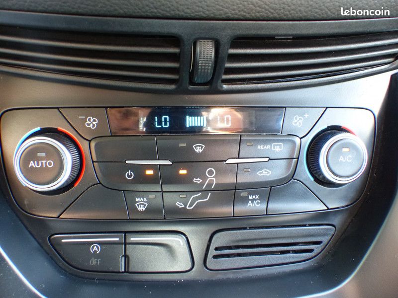 Ford KUGA 1.5 TDCI 120CH STOP&START TREND BUSINESS 4X2 POWERSHIFT (image 25)