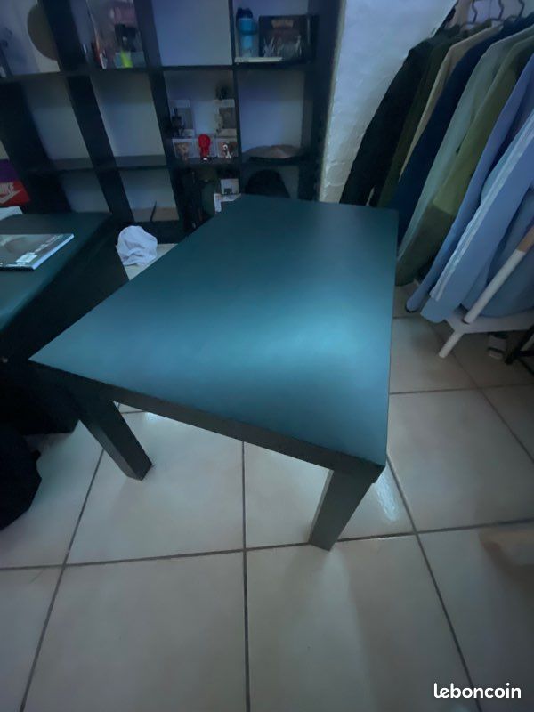 Table noir IKEA (image 2)