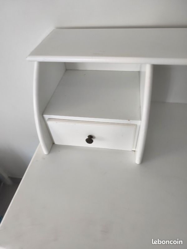 Table maquillage (image 3)