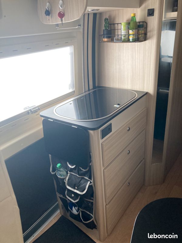 Fourgon aménagé Fiat Ducato dreamer D55 (image 3)