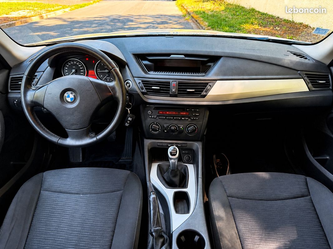 đ BMW X1 E84 xDrive 18d 2.0 143 ch 4x4 (image 5)