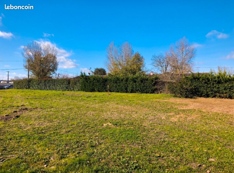 Terrain 614 m² Coufouleux · 65 000 €