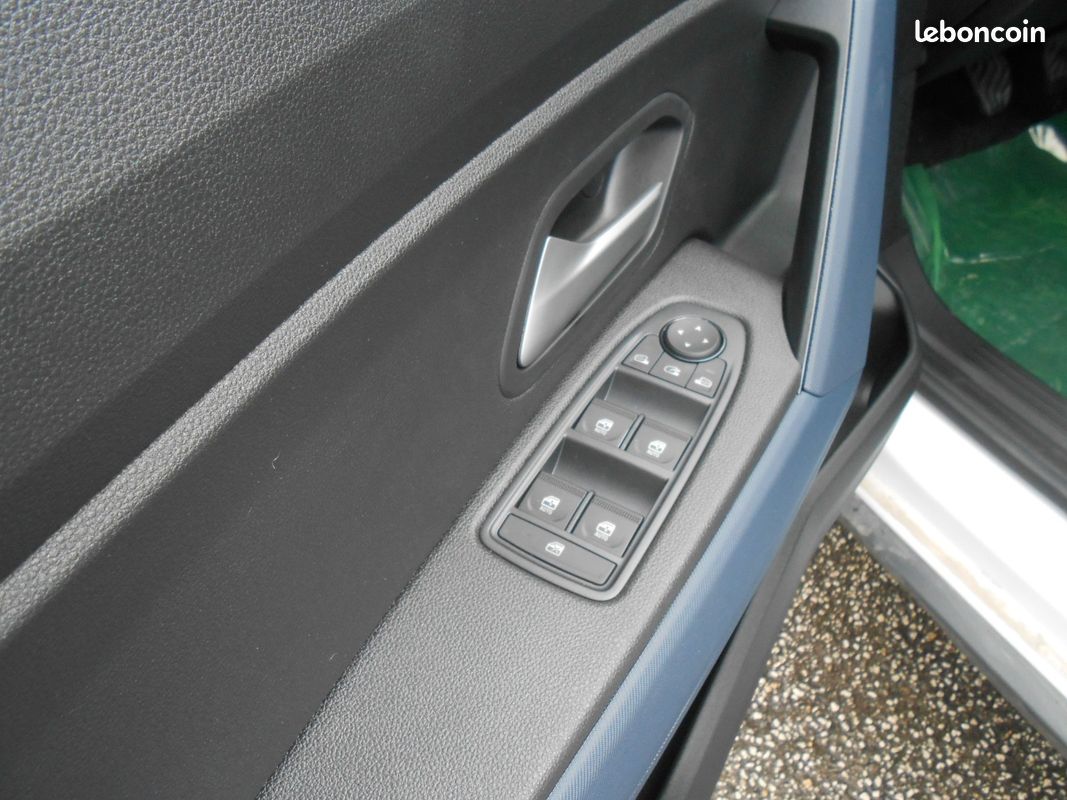 DACIA DUSTER ECO-G 100 4x2-B Journey (image 12)