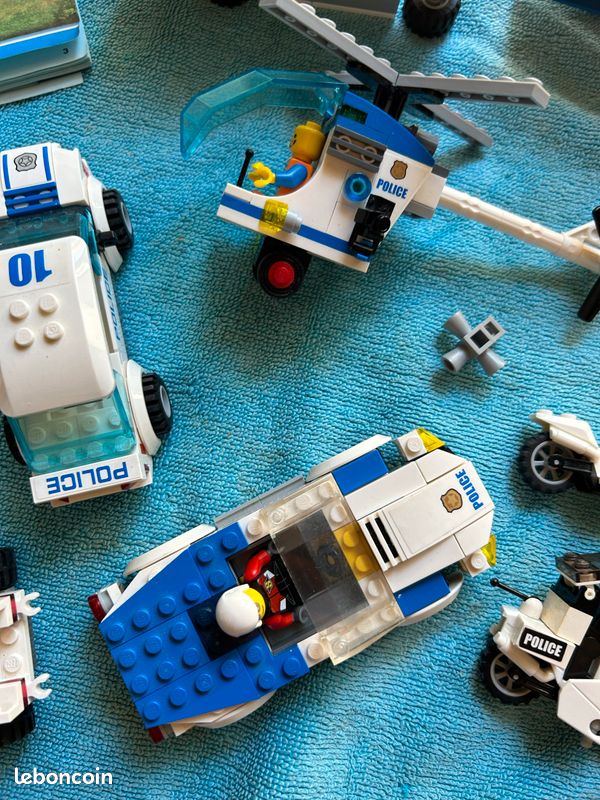 Gros lot de véhicules LEGO City Police + notices TBE (image 7)