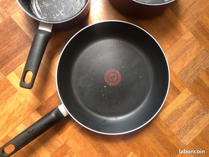 Poêle et casseroles Tefal (image 2)