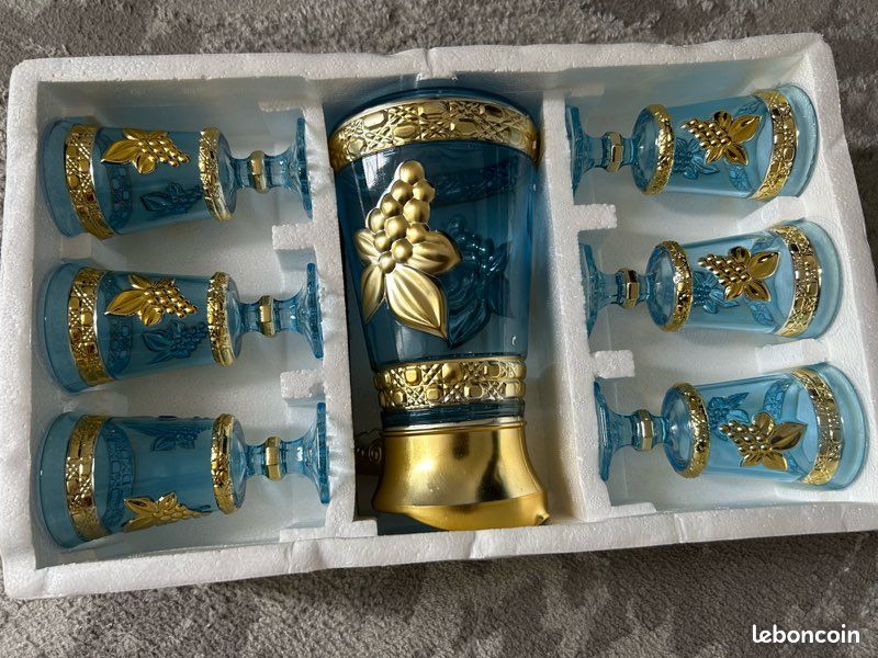 Verrerie bleu haute qualité (image 2)