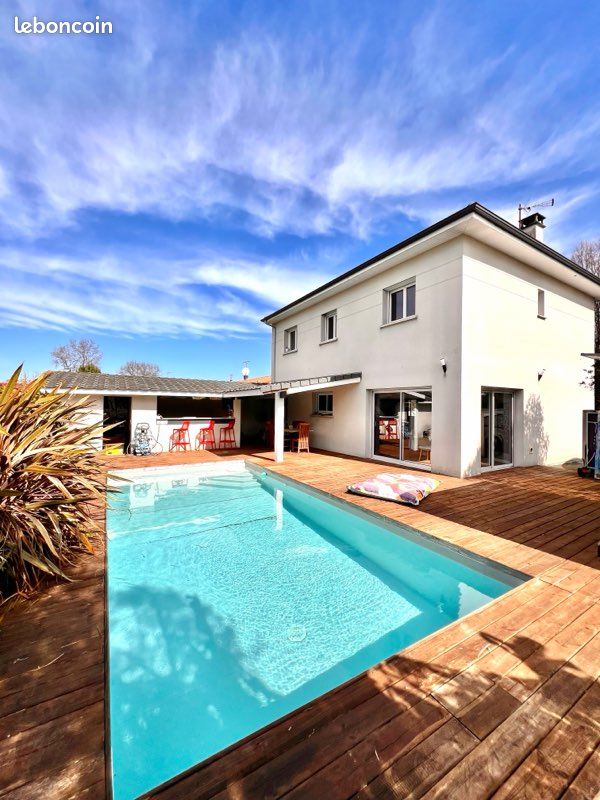 Maison 5 pièces 135 m² · à Parempuyre · 135 m² · 439 000 €