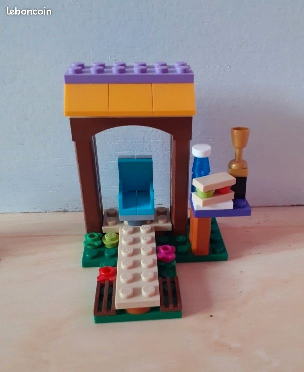 Lego friends (image 3)
