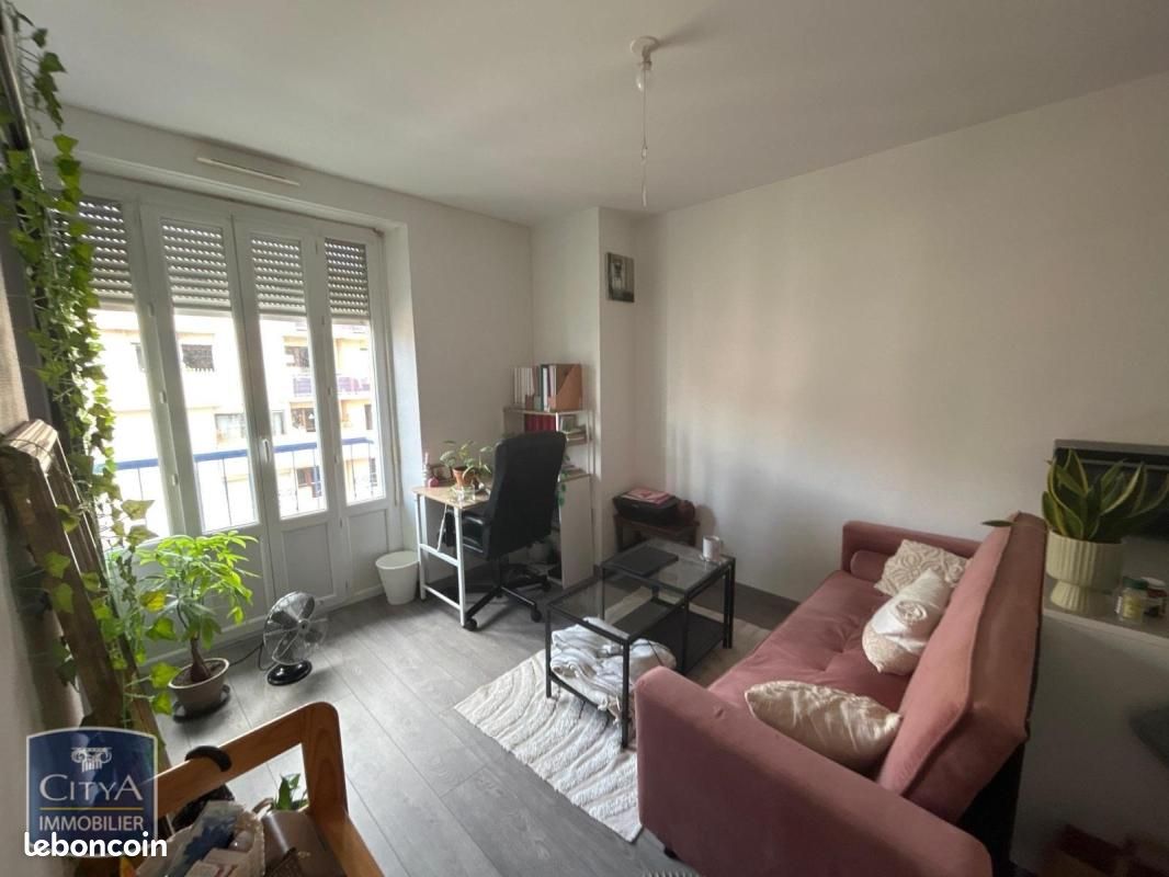 Appartement 2 pièces 29 m² · à Pau · 29 m² · 480 €/mois