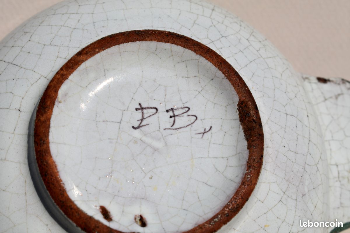 Ancien bol à oreilles en faïence de Malicorne PBx - décor de Breton (image 7)