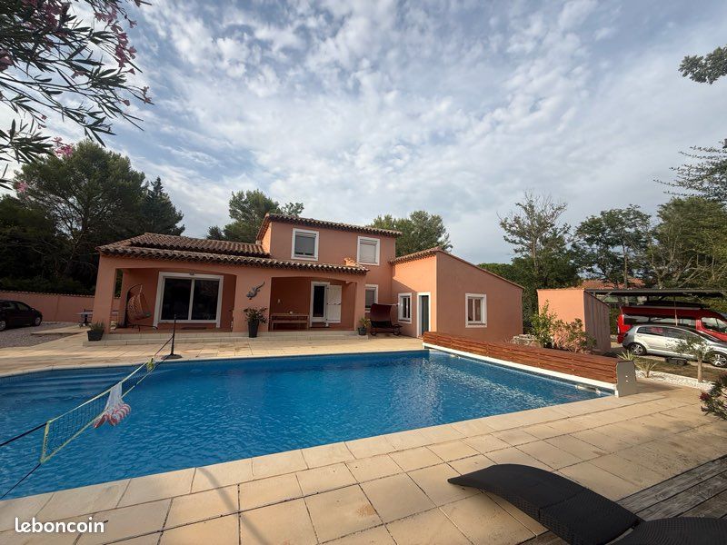 Maison 6 pièces 150 m² · à Garéoult · 150 m² · 589 000 €
