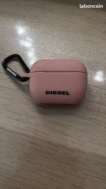 Air pods Pro (image 1)