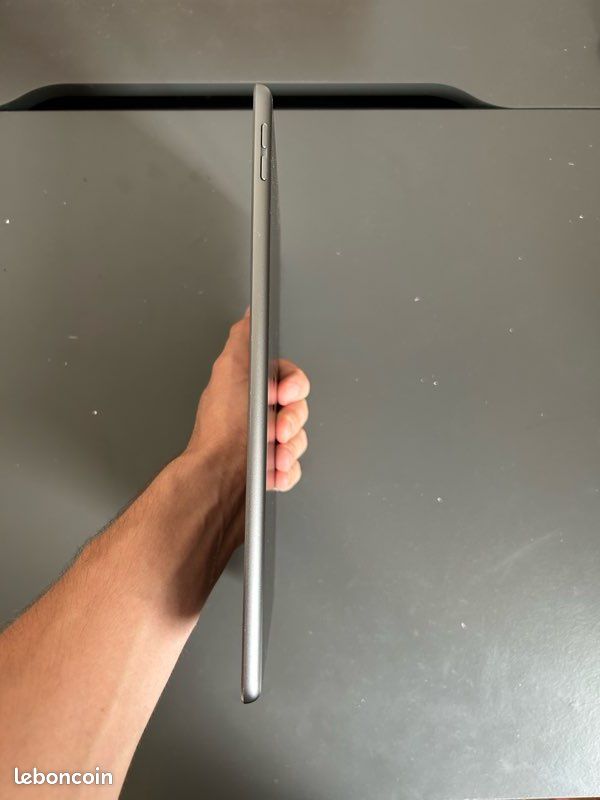 Tablette appel 8ème génération (image 2)