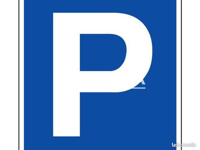 Parking 24 m² · à Marseille · 24 m² · 108 €