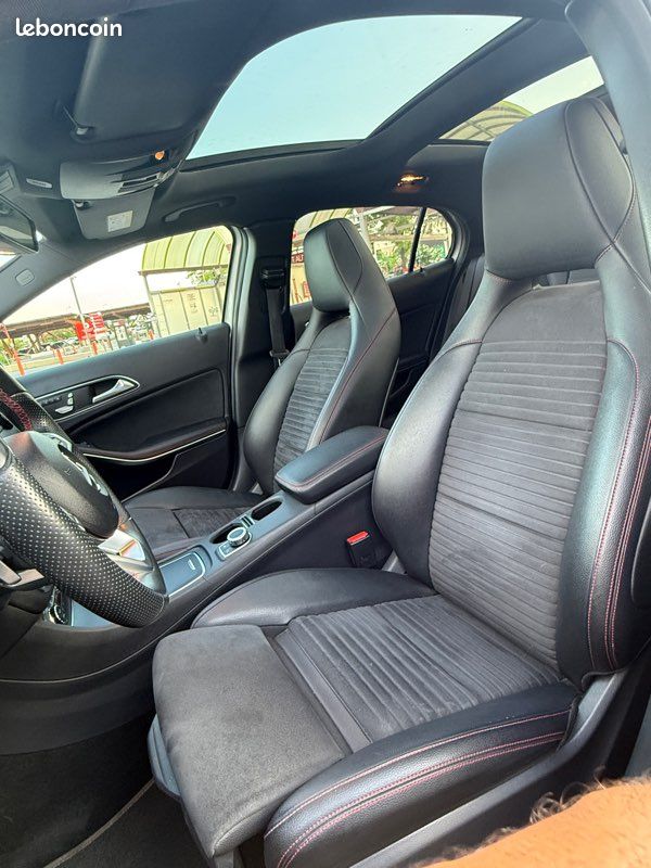 MERCEDES GLA 220 d 7-G DCT 4-Matic Fascination 177 ch AMG line (image 9)