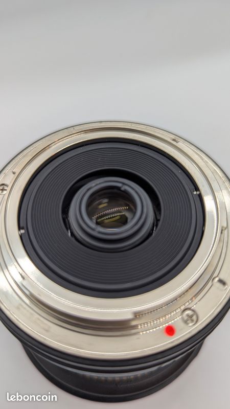 Samyang 8mm f/3.5 Asph IF MC Fisheye CS Canon (image 4)