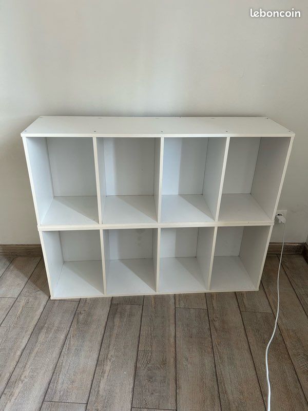 Meuble blanc (image 1)