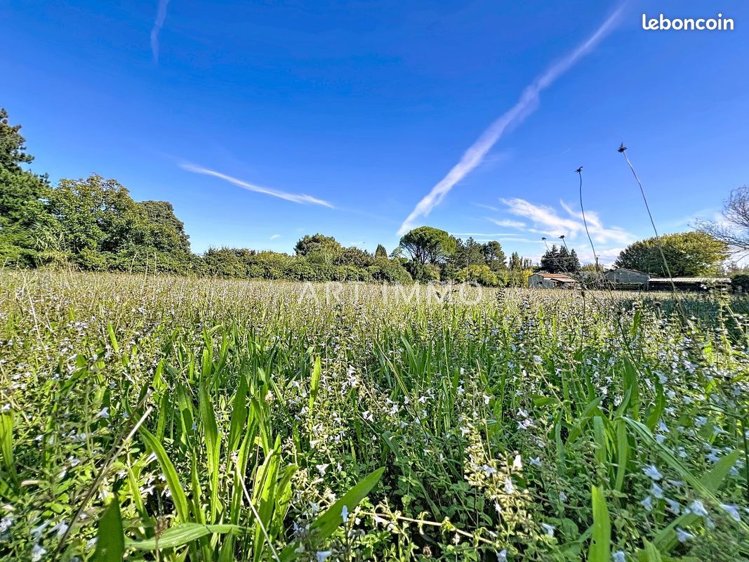 Terrain 400 m² CHATEAUNEUF DE GADAGNE · à Châteauneuf-de-Gadagne · 149 000 €