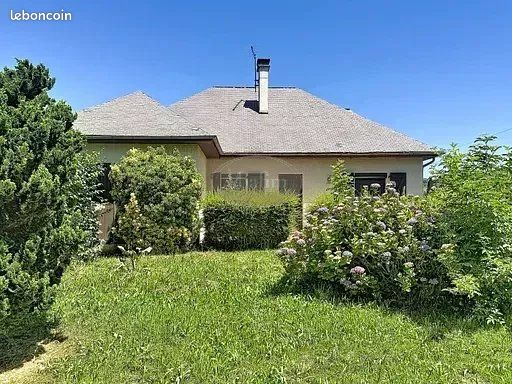 Maison 6 pièces 110 m² · à Bagnères-de-Bigorre · 110 m² · 192 000 €