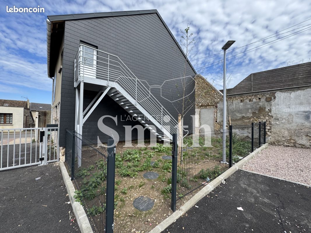 Appartement 3 pièces 50 m² · à Petit-Couronne · 50 m² · 740 €