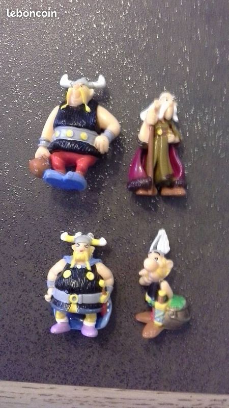 Figurines Kinder (image 1)