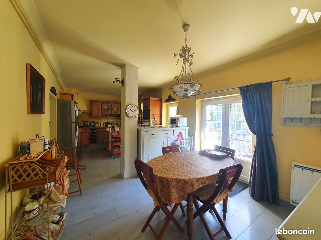 Maison 9 pièces 362 m² (image 3)