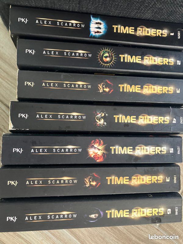 Lot livres Time Riders Alex Scarrow (image 1)