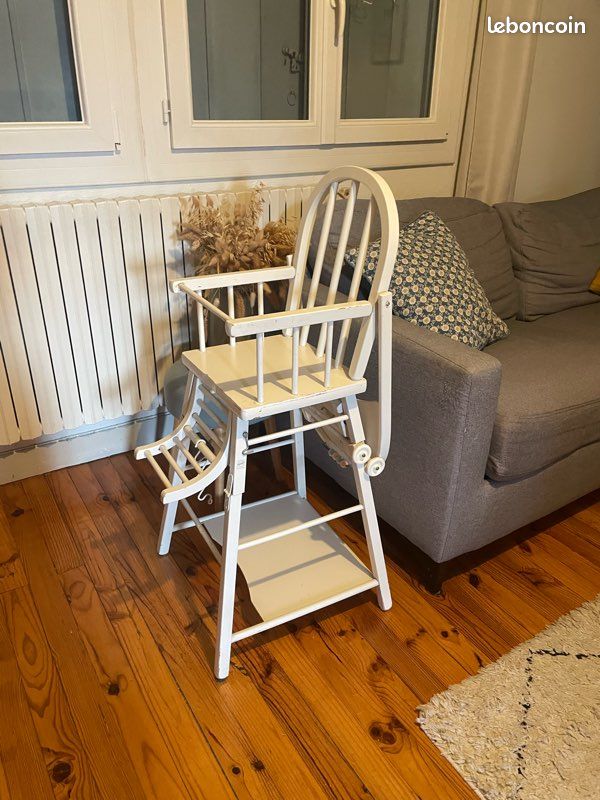 Chaise haute bébé combelle blanche (image 1)