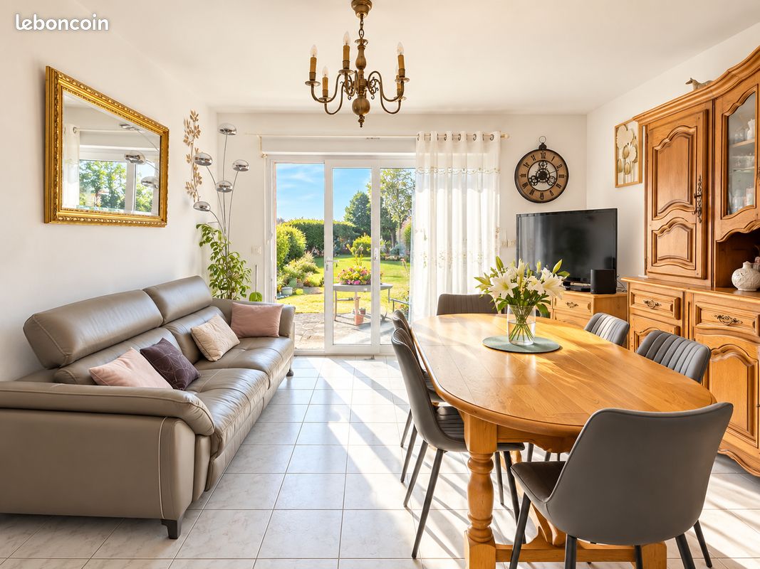 Maison 7 pièces 111 m² · à Oresmaux · 111 m² · 239 000 €