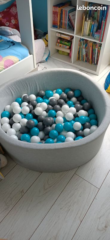 Piscine a balle (image 1)