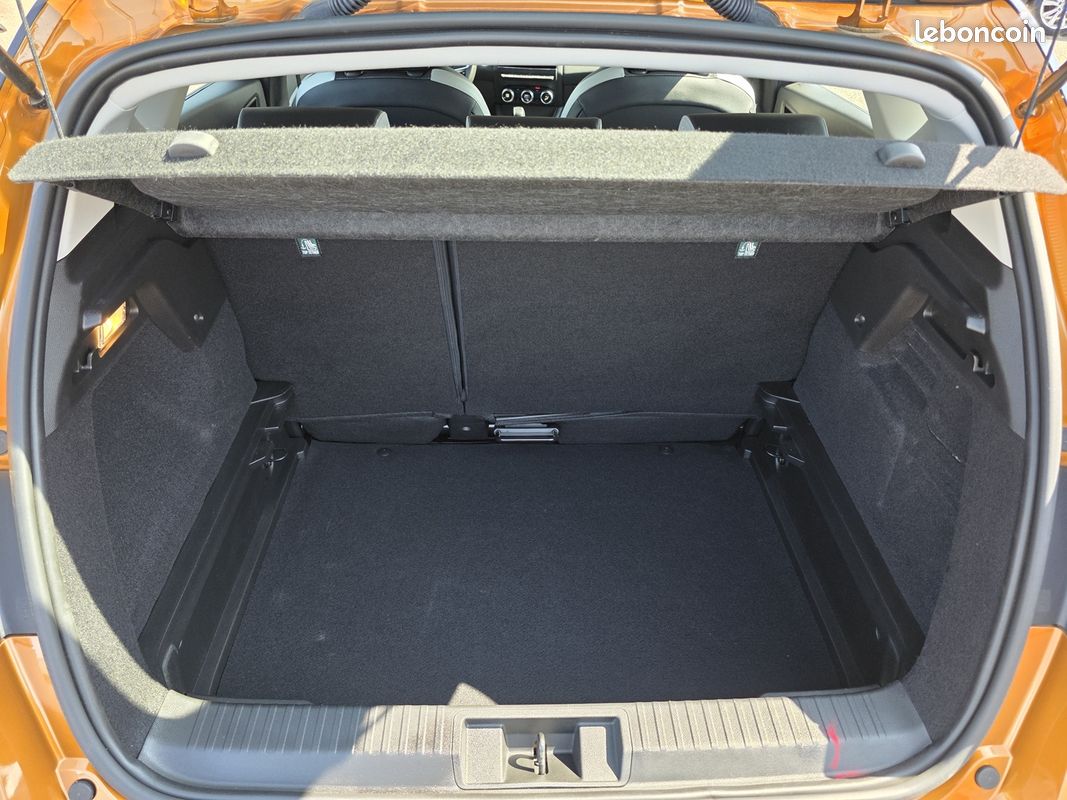 Renault CAPTUR II 1.3 TCE 140CH INTENS EDC (image 14)