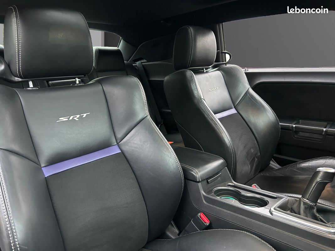 DODGE CHALLENGER 6.1 V8 431 SRT8 BVM - Caméra de recul - Garantie 12 mois (image 5)