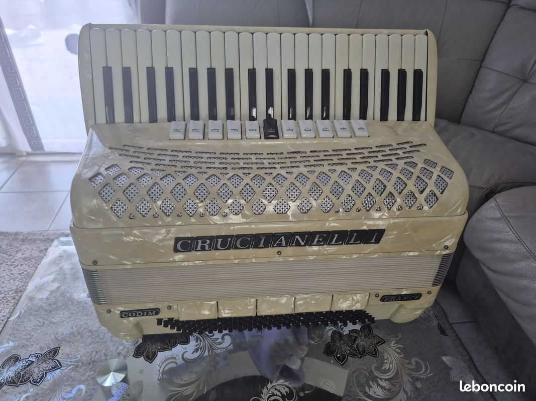 Accordéon CRUCIANELLI MUSETTI (image 3)