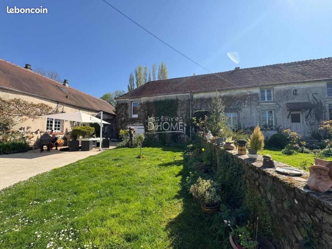 Maison 11 pièces 235 m² · à La Ferté-Gaucher · 235 m² · 341 000 €