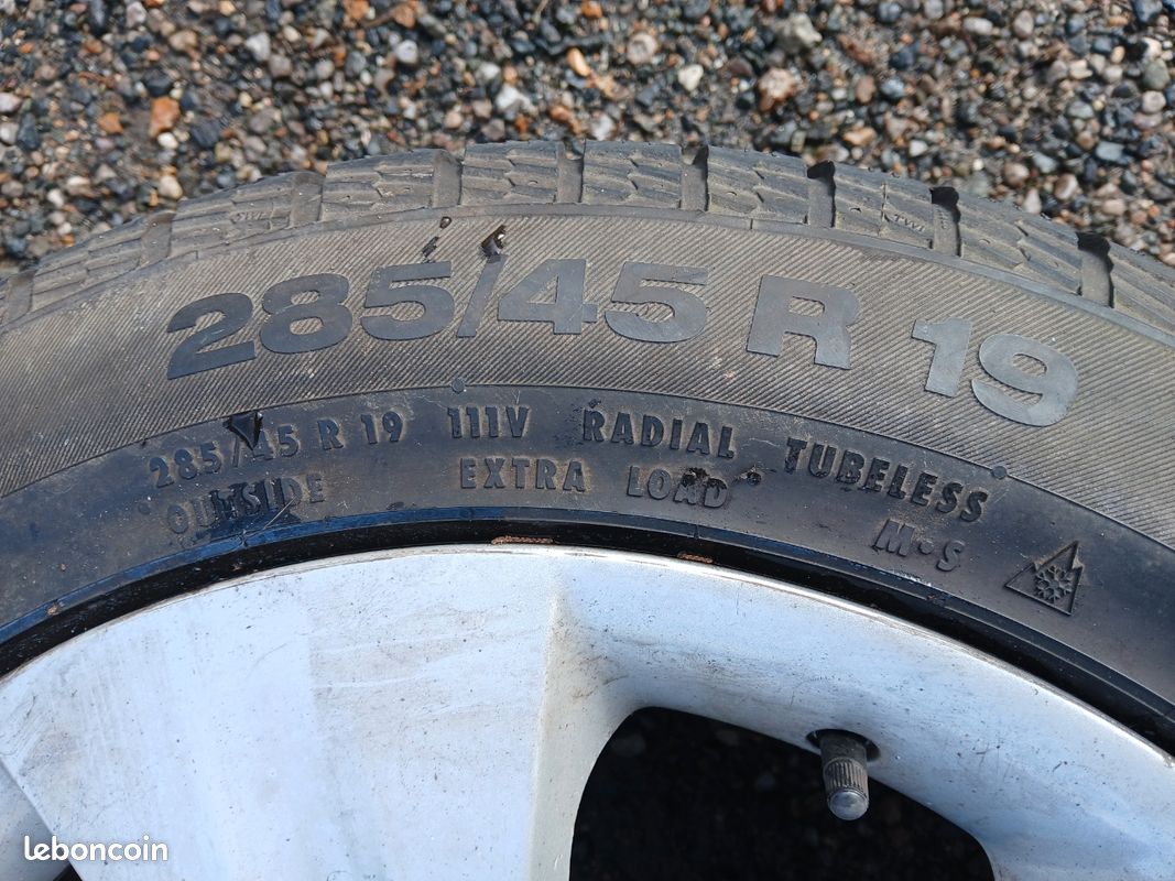 4 jantes avec pneus BMW X5-X6 (image 3)