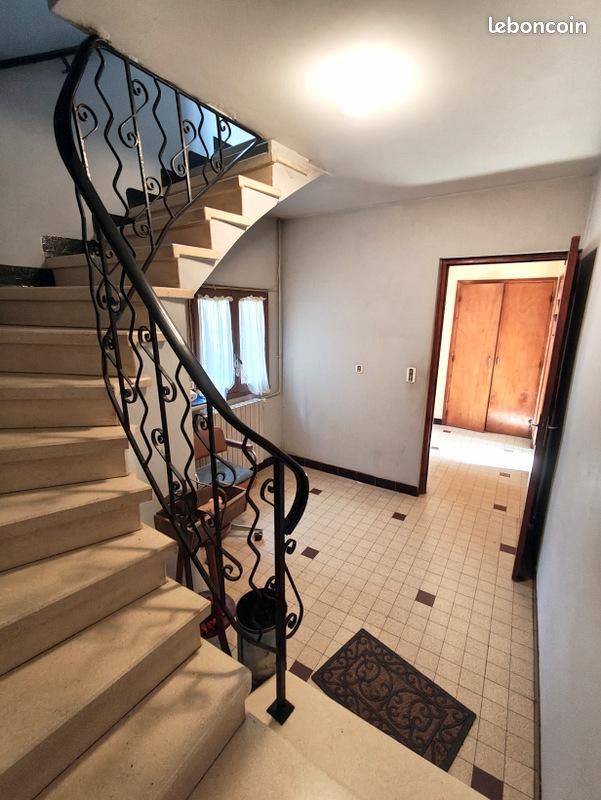 Vente | Maison ancienne | 8p | 6ch | 180 m² | Lacaune | Expo Sud | Balcon · Jardin (image 3)