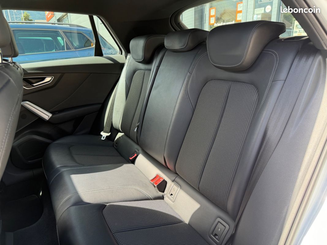 Audi q2 2.0 tdi 150 s line quattro s-tronic toit ouvrant/carplay (image 28)