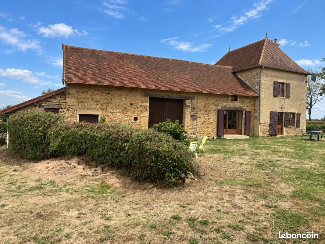 Maison 5 pièces 125 m² · à La Clayette · 125 m² · 269 000 €