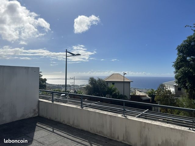 Appartement 2 pièces 43 m² · à Saint-Denis · 43 m² · 145 000 €