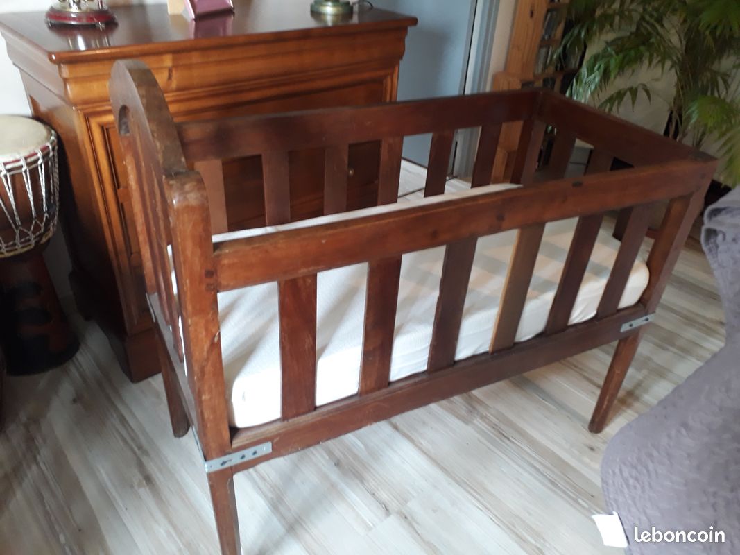 Lit enfant ancien (image 3)