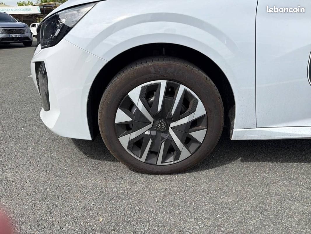Peugeot 208 Hybrid 110 e-DCS6 - Style (image 13)