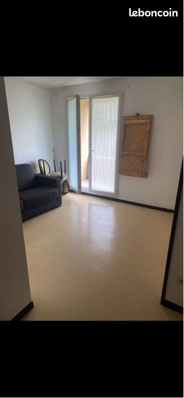 Appartement 1 pièce 26 m² · à Pau · 26 m² · 470 €