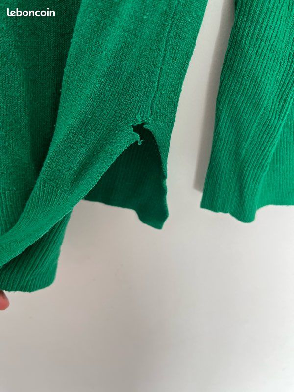 Pull long col V femme (image 6)