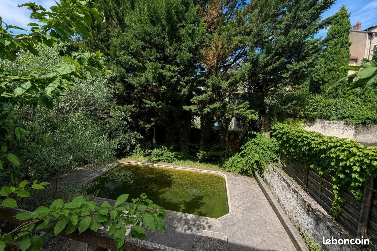 Appartement 5 pièces 120 m² · à Caluire-Et-Cuire · 120 m² · 400 000 €