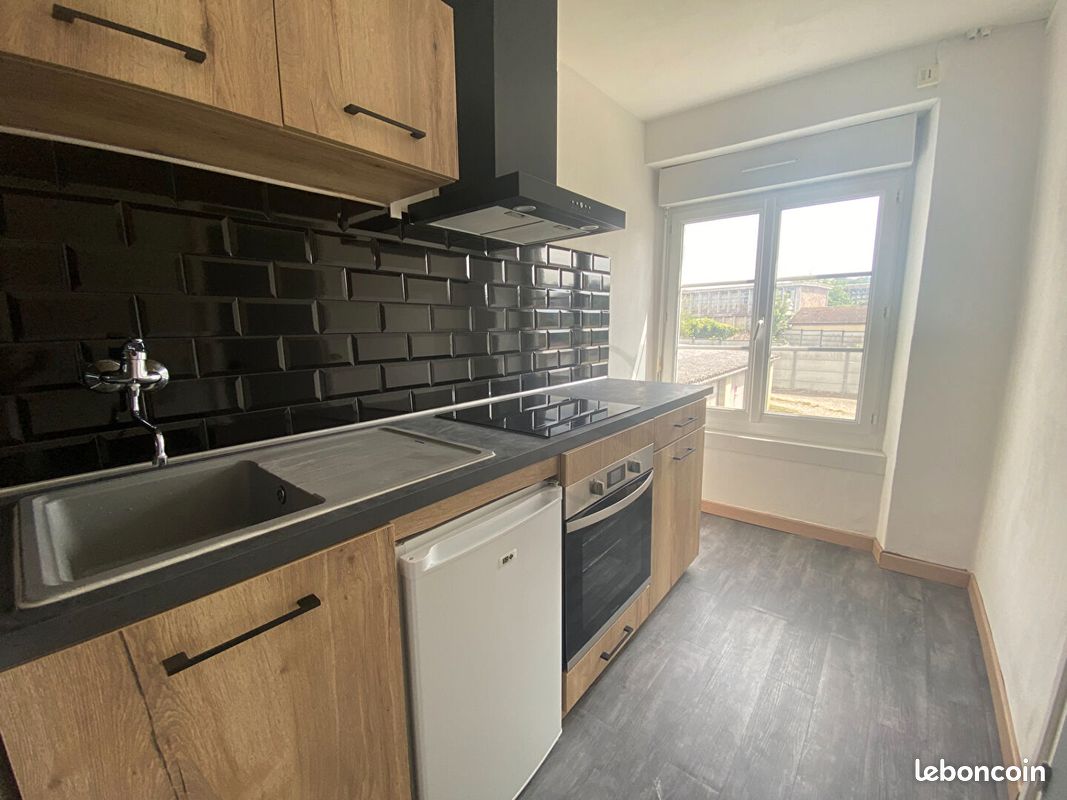 Appartement 1 pièce 23 m² · à Flers · 23 m² · 345 €