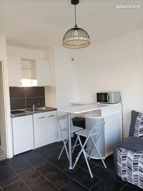 Appartement 1 pièce 21 m² · à Angers · 21 m² · 500 €
