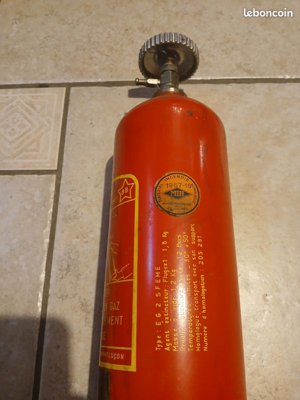Extincteur (image 1)